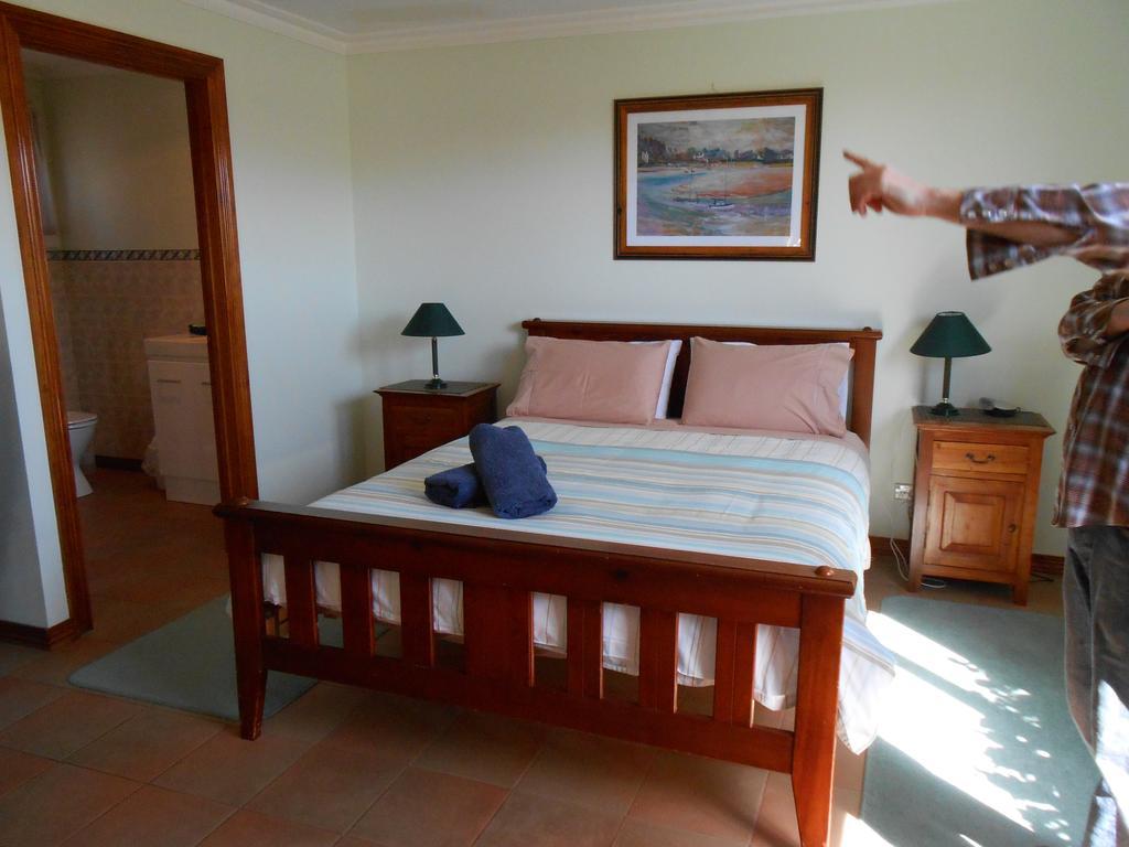The Penguin Room - Tidelines Of Bicheno Ruang foto