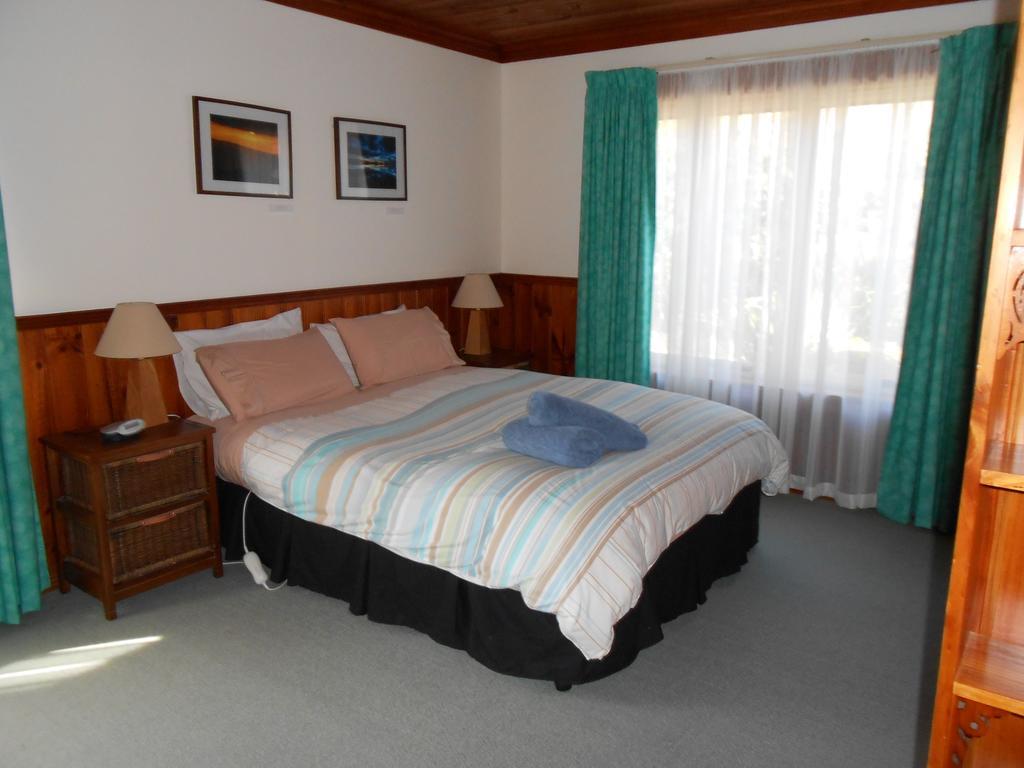 The Penguin Room - Tidelines Of Bicheno Bagian luar foto
