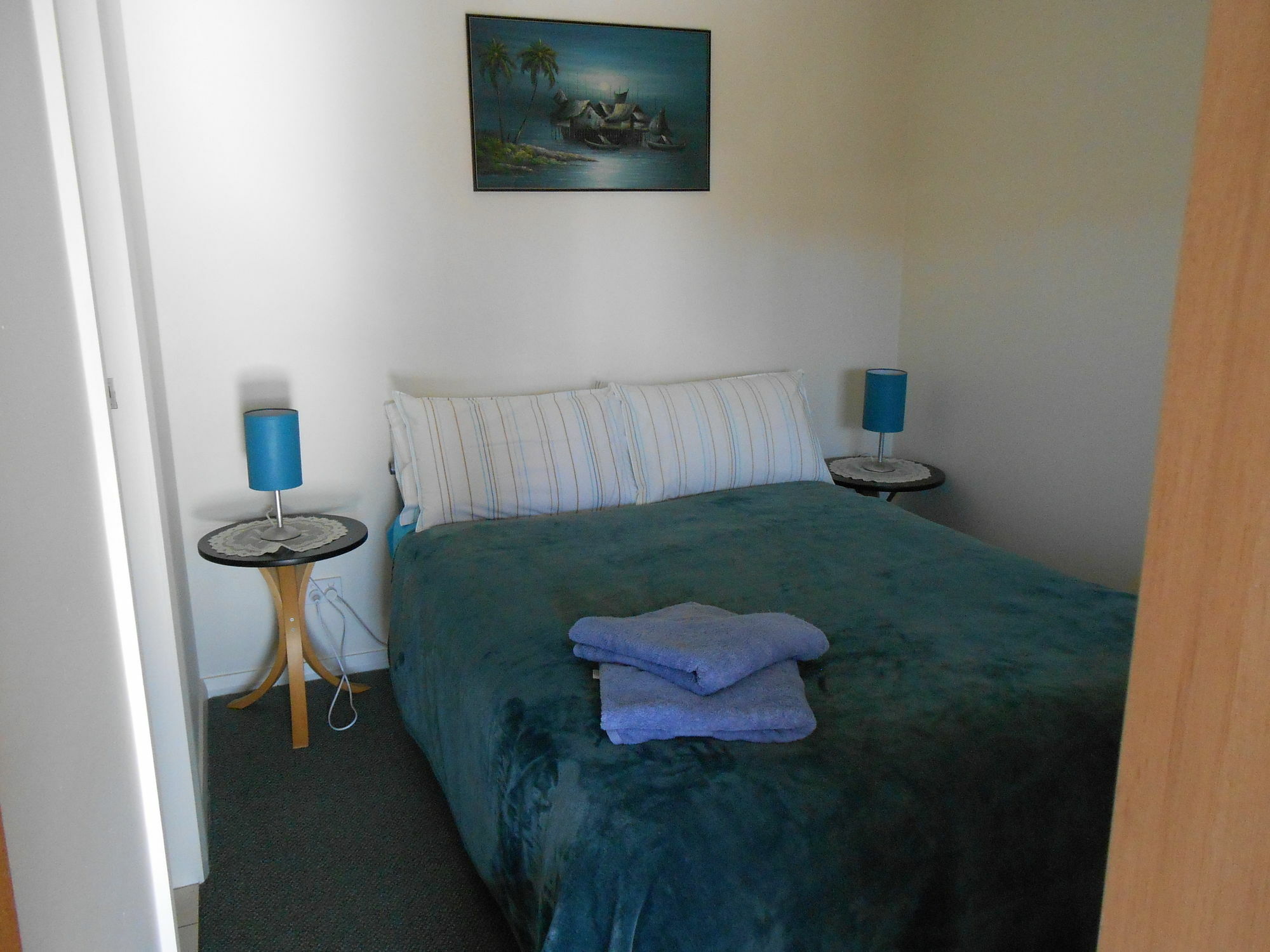 The Penguin Room - Tidelines Of Bicheno Bagian luar foto